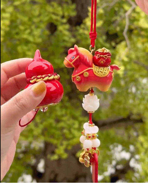 徽章冰箱贴等2026马年文创礼品贺新春_东莞济安礼品定制厂家