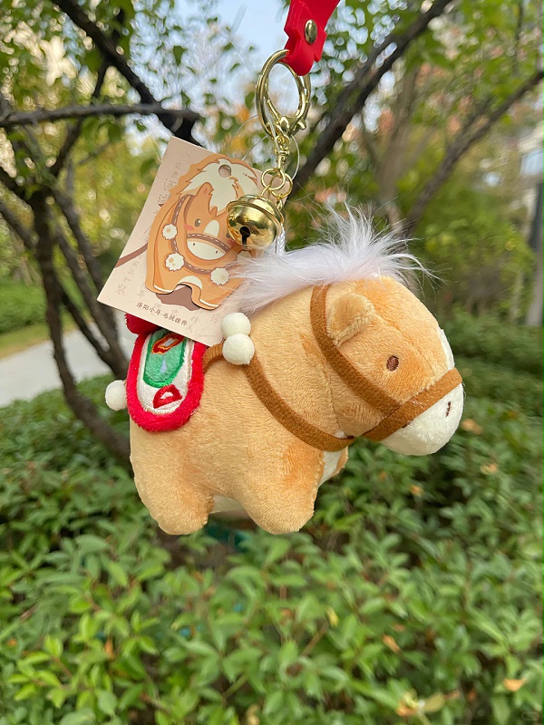 徽章冰箱贴等2026马年文创礼品贺新春_东莞济安礼品定制厂家