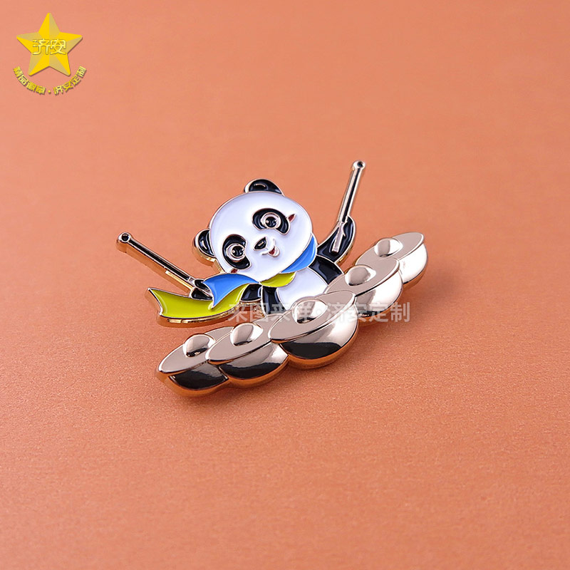 进博会熊猫乐器徽章-6